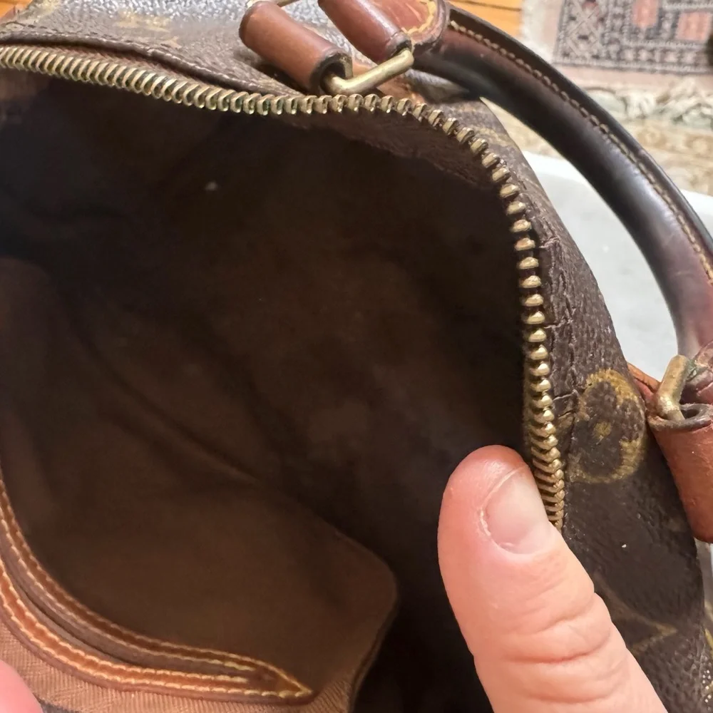 Louis Vuitton Mini Speedy Bag - Picture 2 of 8